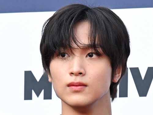 NCT・ヘチャン、ハワイ山火事被災者支援へ5000万ウォン寄付 「一日も早い復旧を願っています」