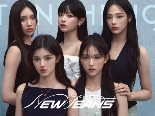 NewJeans、秋を感じさせる“美少女ポートレート”を公開…ソロ写真もGood！【PHOTO】