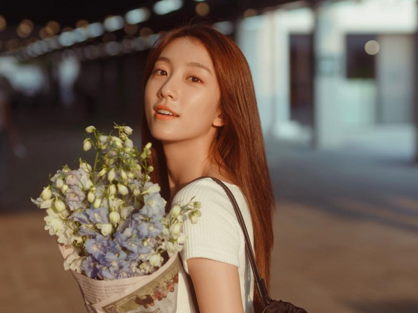 「私の人生を毎日ラブコメ映画にしてくれる人」2度アイドルデビューした韓国女優、結婚を発表！