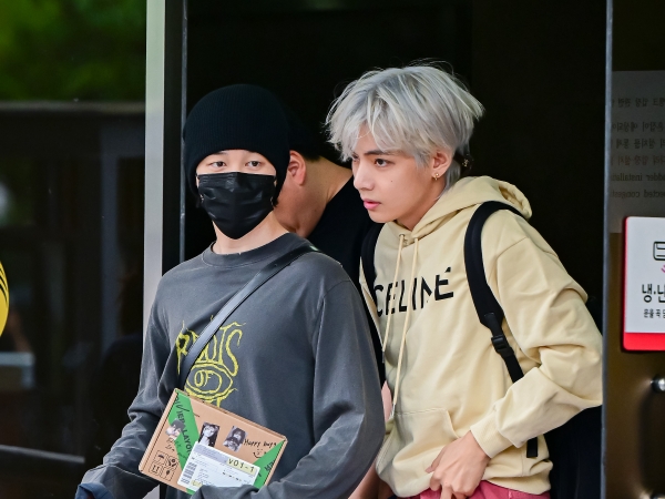 “銀髪に大胆イメチェン”したBTS・V＆応援に駆けつけたJIMIN、2人の最新ショットに反響【独自写真】