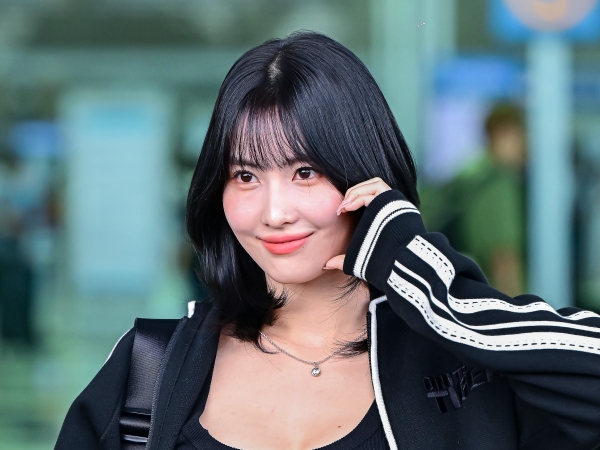 【写真】「ギリギリ見えないだと…」TWICE・モモ、拷問のような“水際トリミング写真”でファンを翻弄