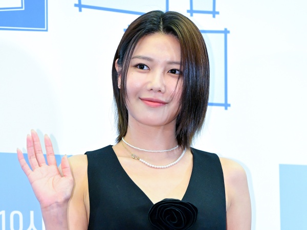 日本ファンが熱狂！少女時代・スヨン、ファンミでその人気を再確認…日本の曲も熱唱