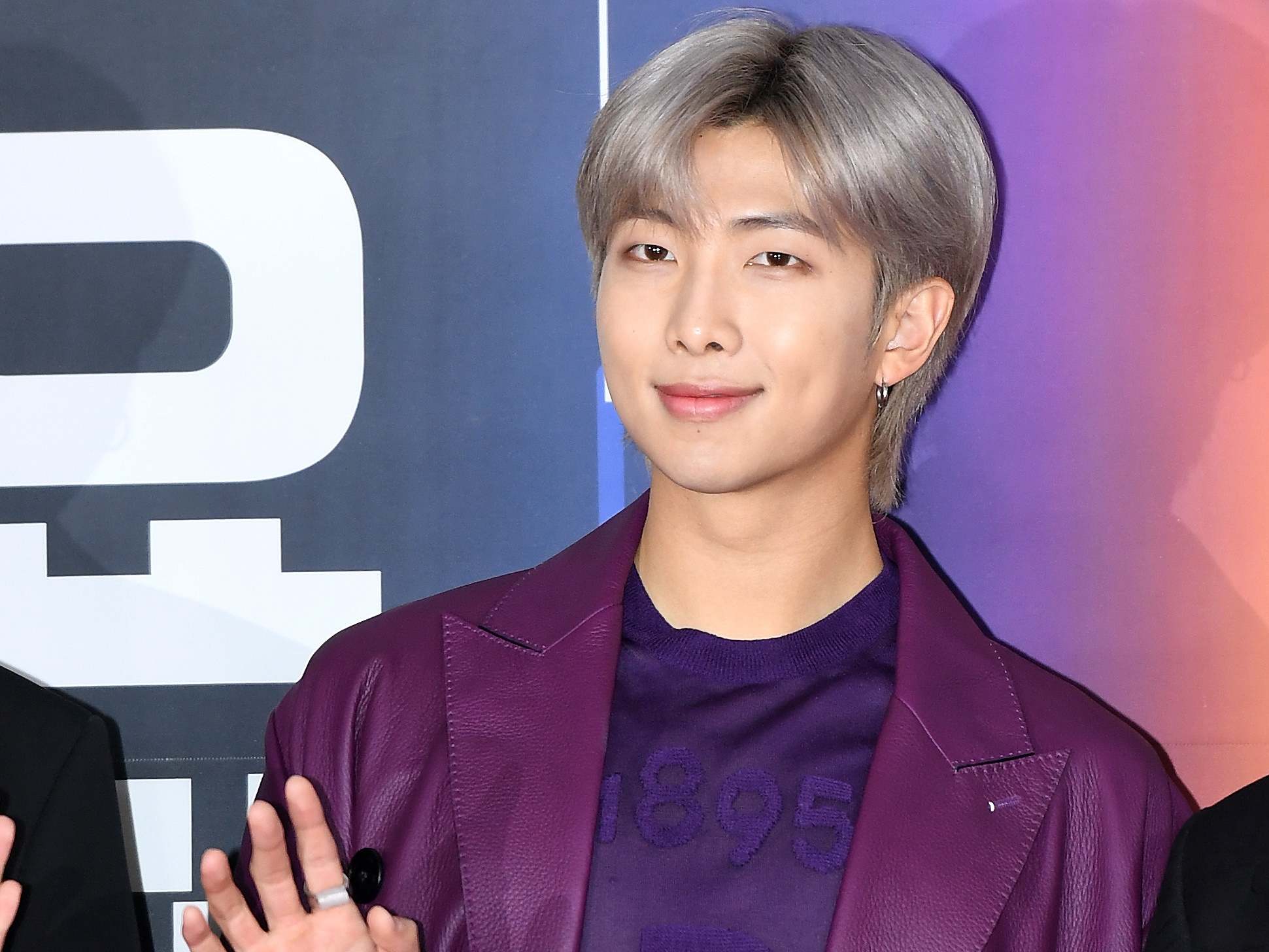 BTS・RMが韓国法医学会に1億ウォン寄付、当事者が経緯を説明「片隅で交わした約束を守ってくれた」