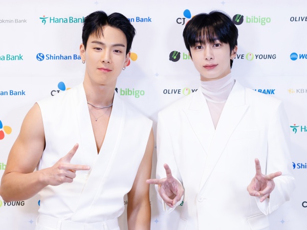 真剣な眼差し…MONSTA X初ユニット「ショヌ×ヒョンウォン」、ダンディーな魅力を発散！