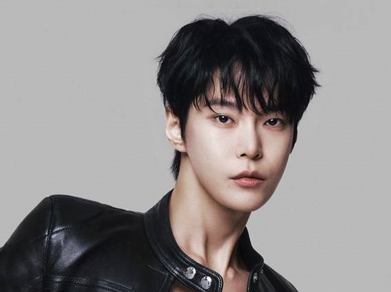 NCT・ドヨン、28歳の誕生日当日に3000万ウォンを寄付「ファンからもらった愛を分かち合いたい」