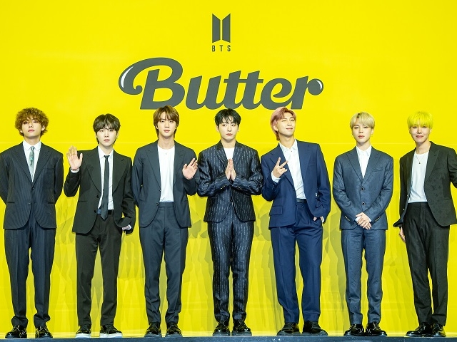 アイドルの兵役不正が目立つなかで…あまりに対照的なBTSの“誠実な軍生活”がもたらす意味