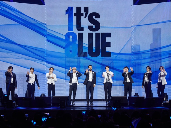 【独自】脱退メンバーも！SUPER JUNIORが“名マネージャー”の結婚式に出席、祝歌に司会と義理堅さ見せる