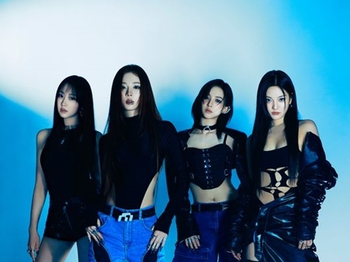 aespa、新曲『Drama』でK-POP界のクイーンに…圧巻のパフォーマンスを繰り広げる