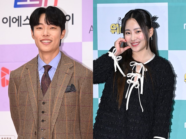 俳優リュ・ジュンヨル、6年交際のアイドルと破局後の近況…女性歌手と仲睦まじい2SHOT【PHOTO】