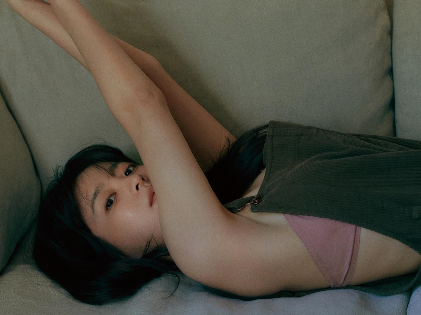 【写真】韓国屈指の童顔女優パク・ボヨン（33）、“大胆”アンダーウェア姿に反響「クール系統もばっちり」