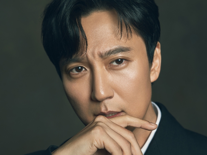 キム・ナムギル、制作始動の『熱血司祭2』出演を前向きに検討中！“やる気満々”