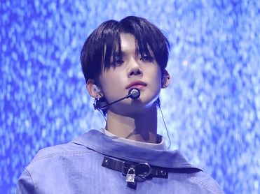 TXT・ヨンジュン、フィナーレ公演のハプニングで“神フォロー”…「さすが最年長」な対応に称賛