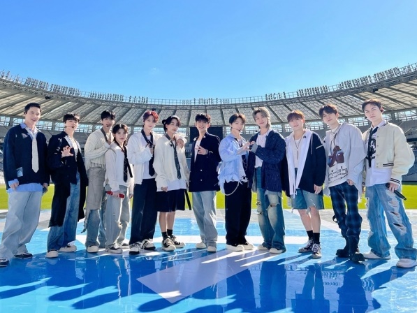 SEVENTEEN、『FNS歌謡祭』で見せたグローバルアーティストとしての存在感