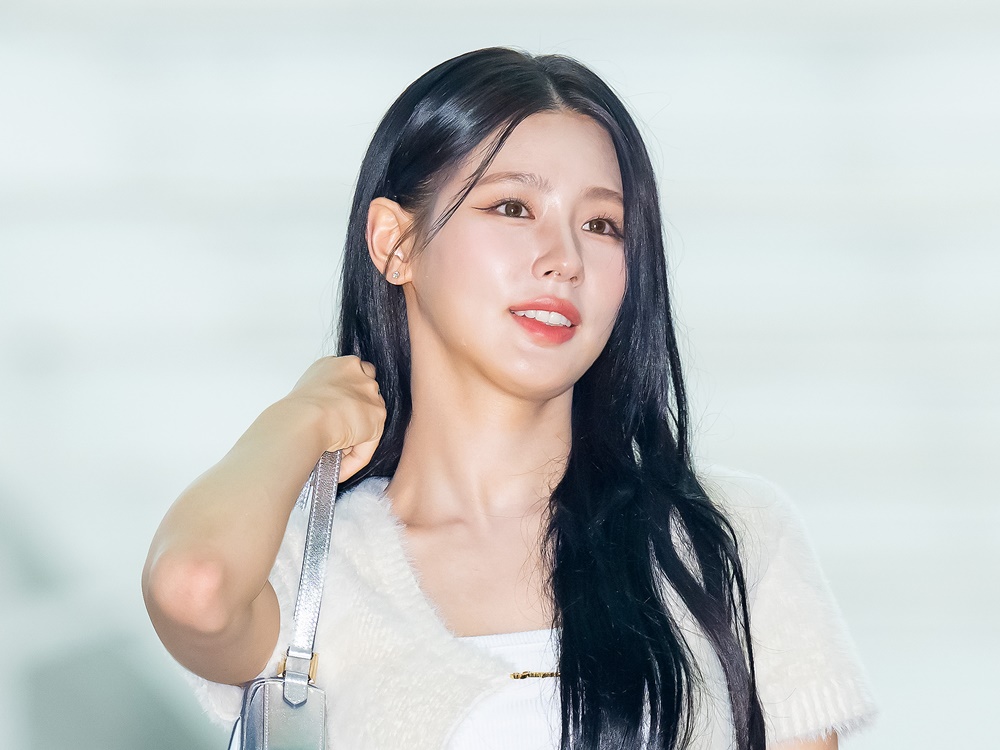 「美しすぎて言葉にならない」(G)I-DLE・ミヨンの美貌に全世界のファン惚れ惚れ「魅力が…」【PHOTO】