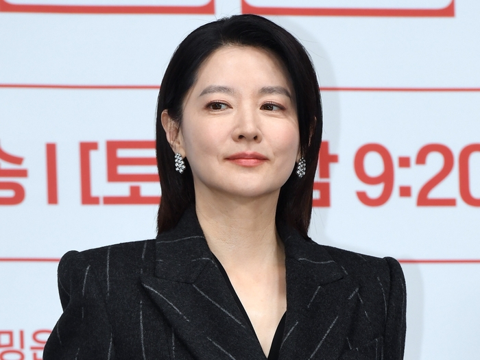 『チャングム』女優が“まさかの”鳴かず飛ばず…イ・ヨンエ、自身初の冠番組が「不発に終わる」と報道