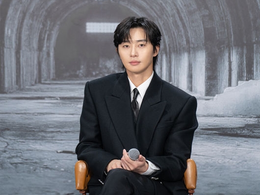 “跳躍の2023年だった” 俳優パク・ソジュン、『京城クリーチャー』で一年を締めくくる！