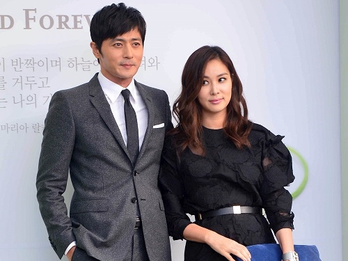 チャン・ドンゴンの奥様コ・ソヨン、優雅な“デートSHOT”に反響「見てるだけで幸せ」【PHOTO】