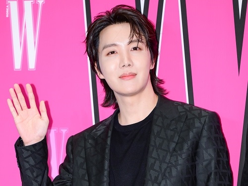 “兵役中”のBTS・J-HOPE、明日（5月24日）配属が決定…プレゼント・訪問控えてと所属事務所【全文】