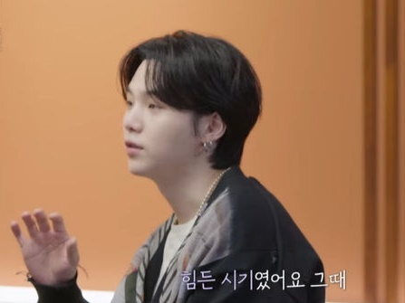 BTS・SUGAが語る「思い出したくないほど大変な時期」とは…RMにクリエイターとしての悩み明かす