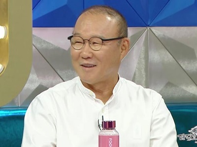 ベトナムでBTS（防弾少年団）よりも人気の韓国人サッカー関係者とは？選手たちは「パパ」呼び