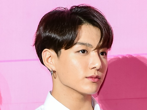 BTS・JUNG KOOK、超高級住宅街に“地下2階・地上3階建て”の豪邸を建設…2024年完工予定