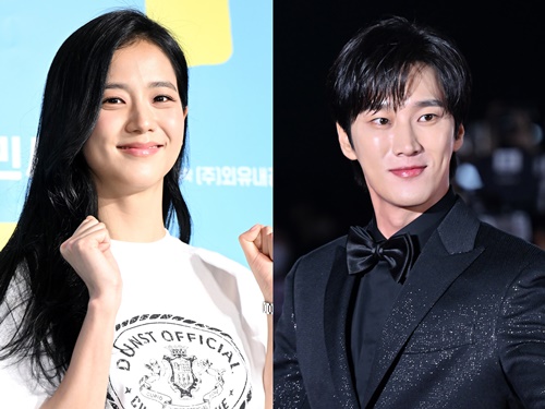 BLACKPINK・ジス（28）と『梨泰院クラス』アン・ボヒョン（35）が“7歳差”熱愛、YG認める