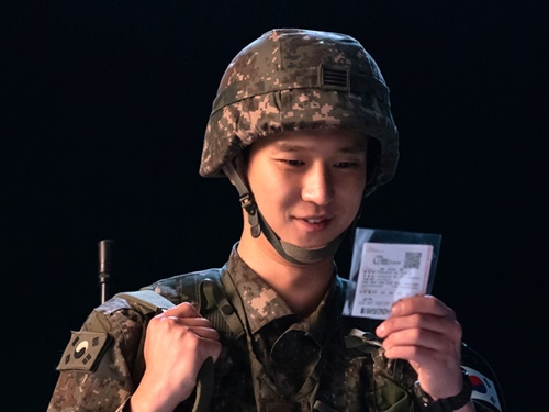 6億円の宝くじが軍事境界線を越えて“北”に…映画『宝くじの不時着』の日本予告&場面写真解禁