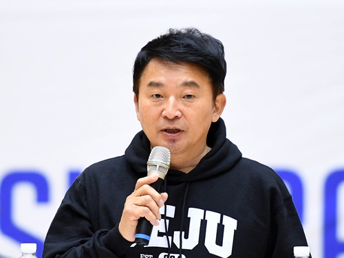 鉄筋不足で地下駐車場崩壊の韓国マンション、大手ゼネコン「GS建設」に10カ月の営業停止処分