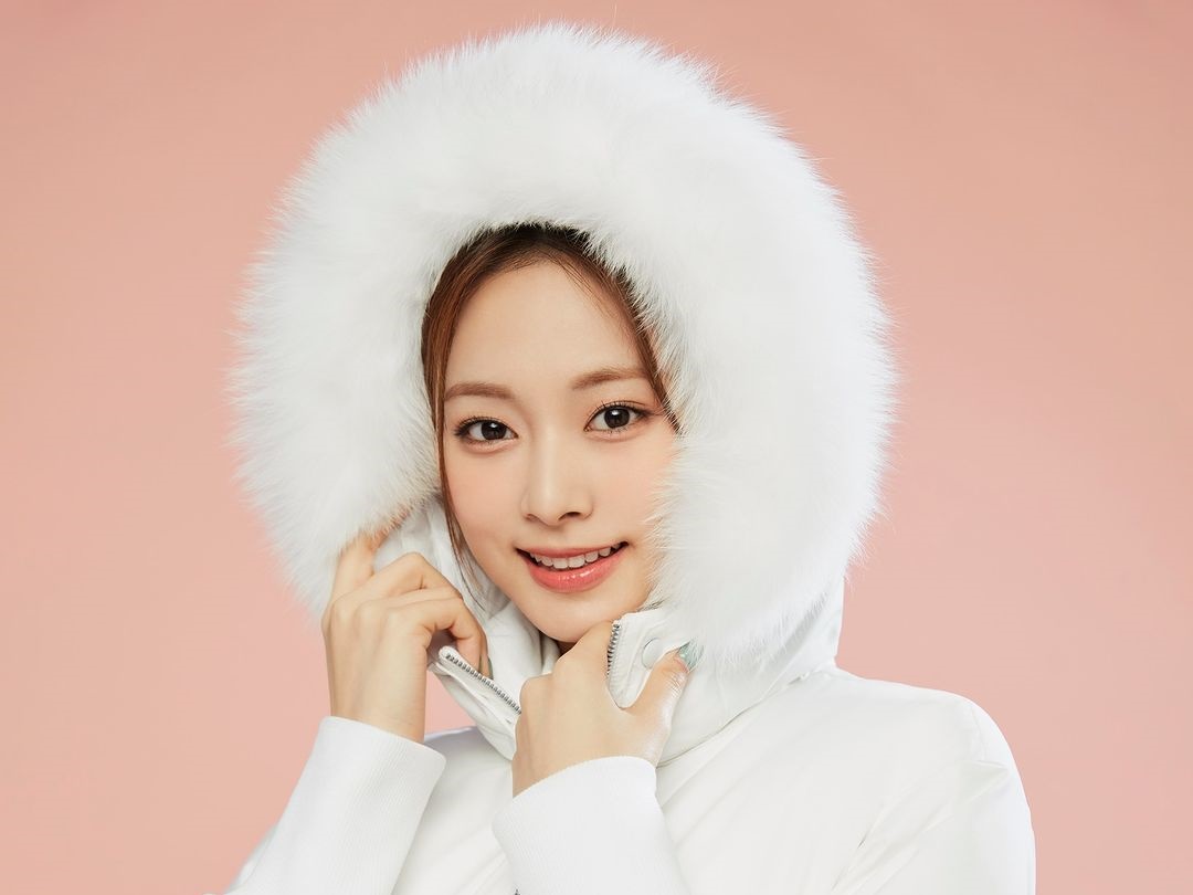 「ツウィちゃん可愛すぎ！」TWICE最年少メンバー、愛らしいゴルフウェア姿が反響「大好きです」【PHOTO】