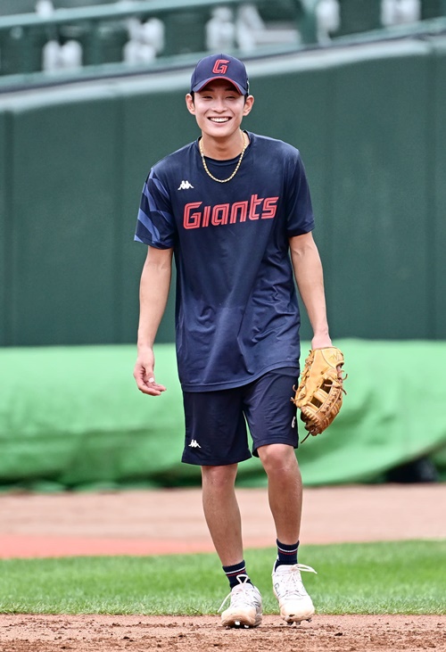 ペ・ヨンビン