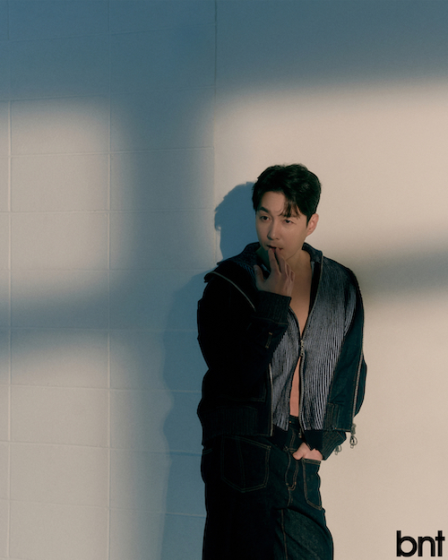 シム・ヒョンタク