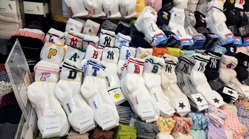 偽造品