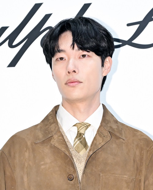 リュ・ジュンヨル