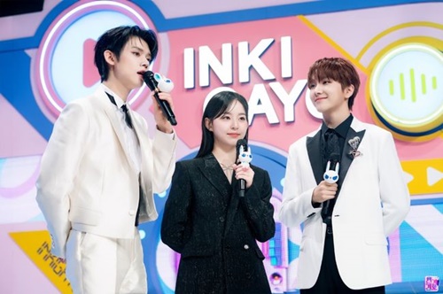 ヨンジュン、パク・ジフ、ウナク