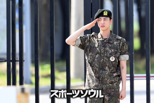 BTS、JIN