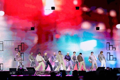 SEVENTEEN