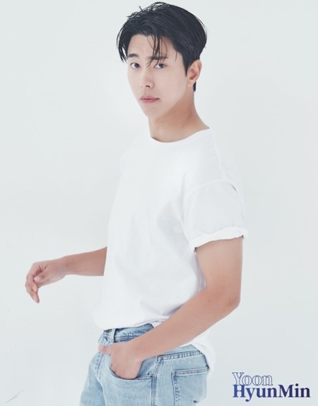 ユン・ヒョンミン