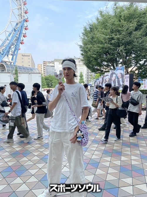 NewJeans