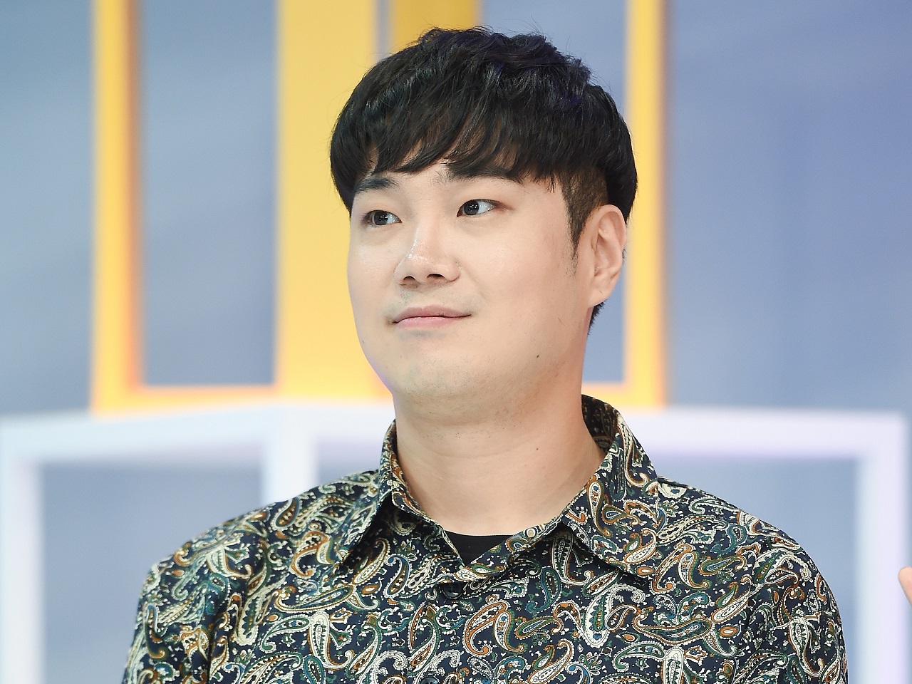 母の死、そしてパニック障害…詐欺・セクハラ疑惑の韓国作曲家が語った“地獄”のような日々と“償い”