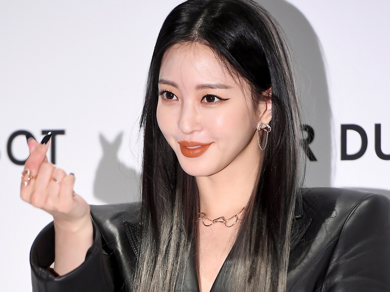 厳しい2週間のダイエットに終止符…10歳下男性と新婚ホヤホヤの韓国“美魔女”女優（42）の結果は？【PHOTO】