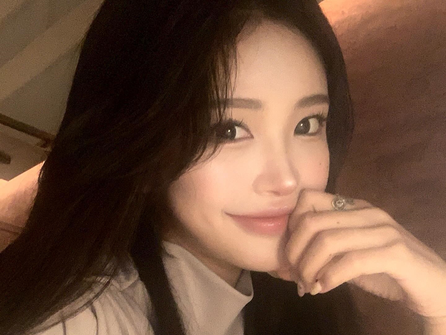 元巨人の父と韓国トップ女優の母を幼い頃に亡くした“悲劇の娘”チェ・ジュンヒ、母に劣らぬ美貌で話題【PHOTO】