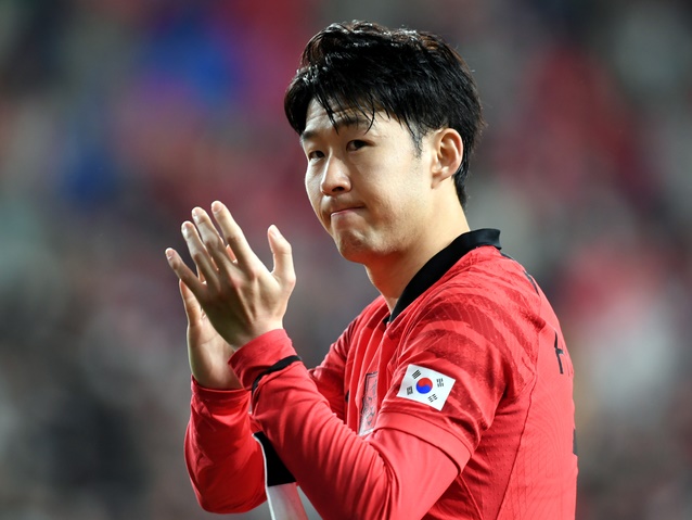 韓国紙が夢見るアジア杯初の“日韓戦決勝”…そのワケは？「最精鋭同士の対戦は13年前が最後」