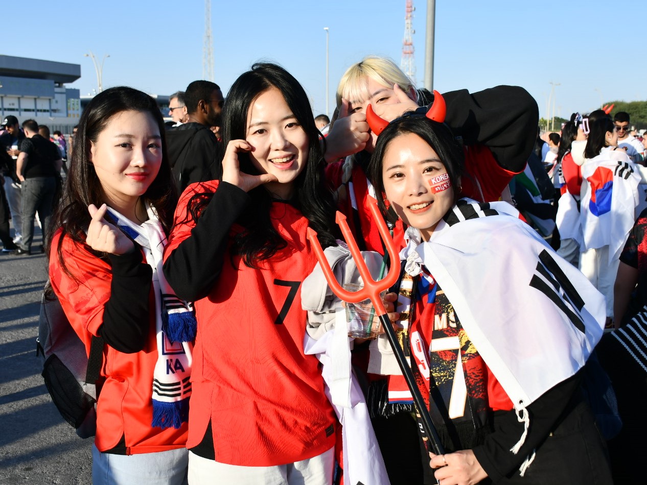 「“日韓戦決勝”を願っていましたが…」韓国代表サポも惜しむ日本の敗退 アジア杯準決勝前に場外応援【現地レポ】