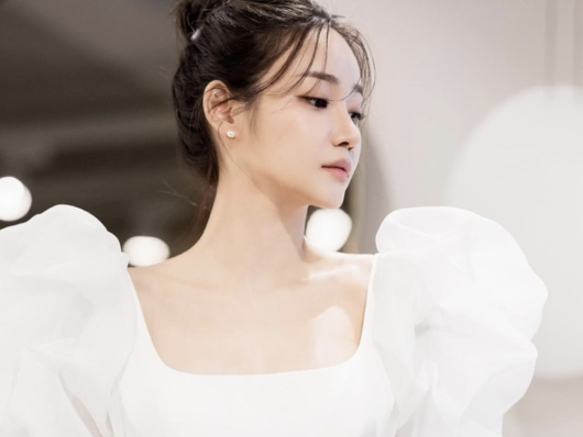 “2月の花嫁”になる元-POPアイドル（31）、ウエディング写真を公開！結婚相手との共通点は「音楽」【PHOTO】