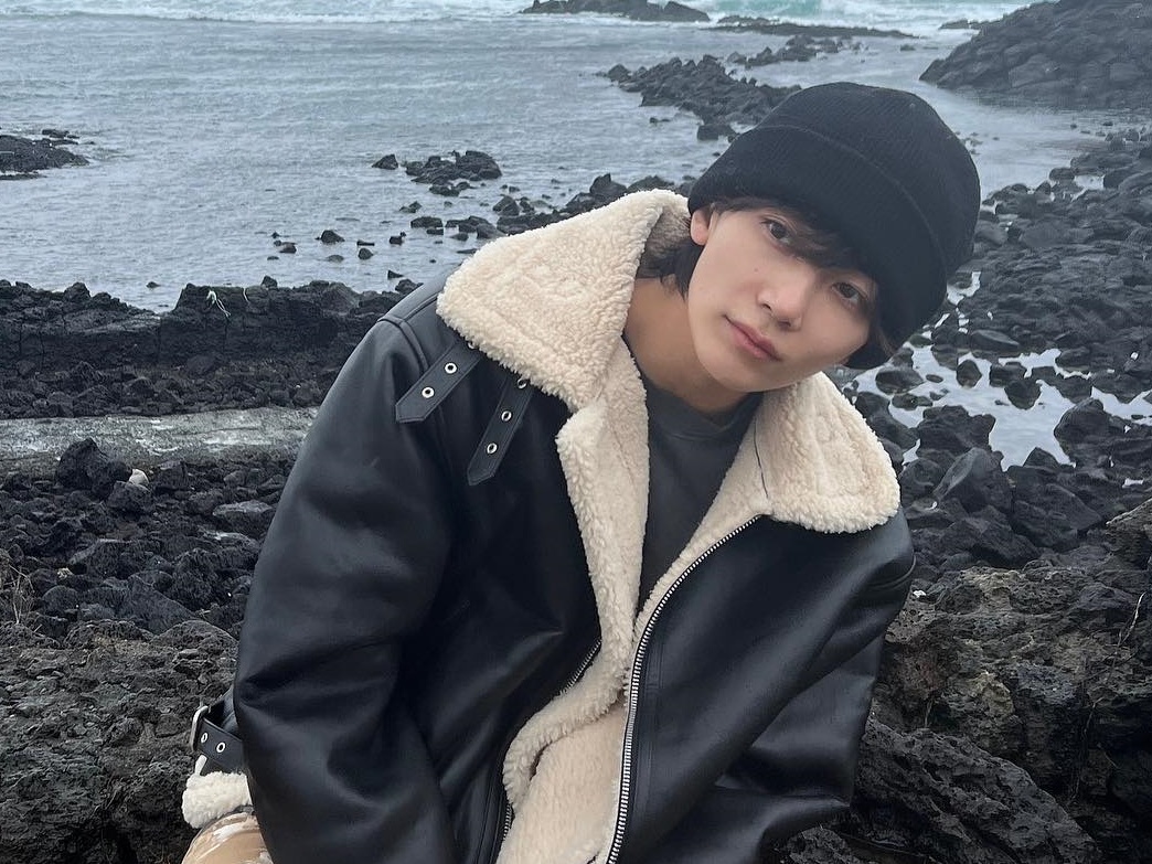 【写真】なにわ男子・道枝駿佑との“2ショ表紙”でさらに話題のSEVENTEEN・ジョンハン、美少女と見まごう近況