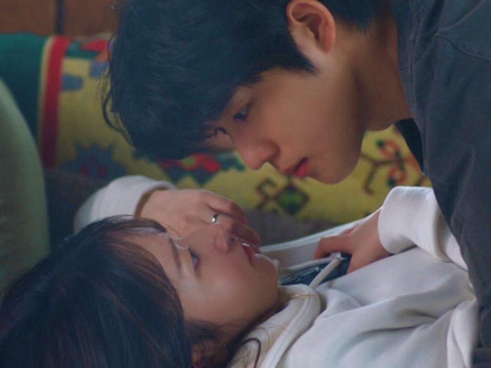 “超密着ショット”に胸キュン！2人の恋の行方は…？新ドラマ『ウェディング・インポッシブル』予告映像