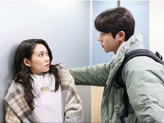 “長すぎる指切り”に二階堂ふみも赤面！ドラマ『Eye Love You』に登場する韓国あるあるネタ