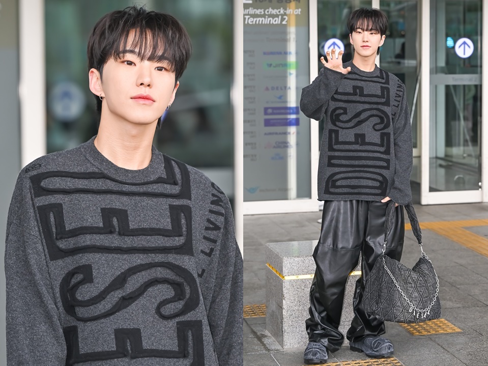 SEVENTEEN・ホシ、ファッションウィークのためイタリアへ…愛嬌たっぷりの“ホランへ”ポーズも【PHOTO】