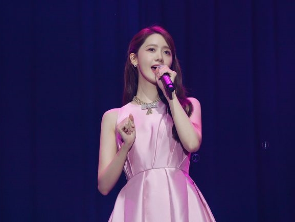 少女時代・ユナ、日本に続きタイでもファンミ開催！有名放送局まで会場に押し寄せる現地人気