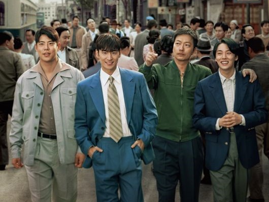 昭和の感性が渋い！イ・ジェフン主演の新ドラマ『捜査班長1958』、公式ポスターを初公開